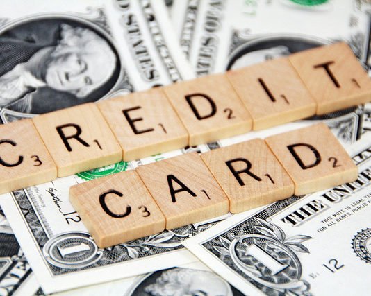 Alipay va facturer les utilisateurs de carte de crédit